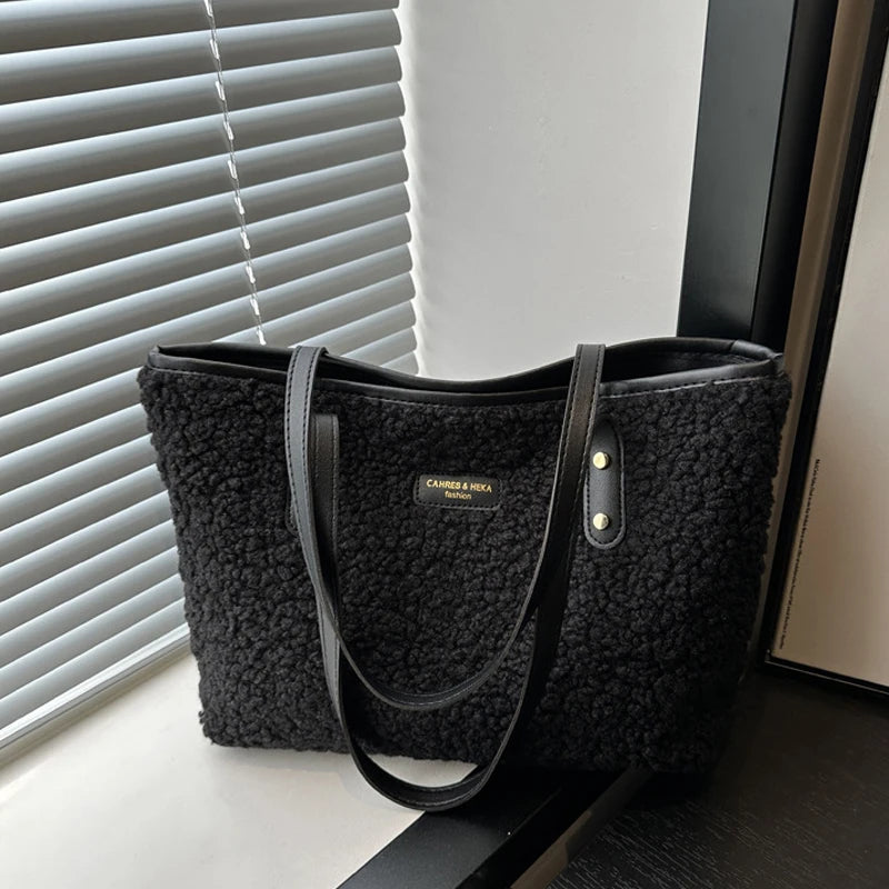 Celeste Classic Handbag